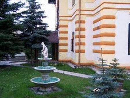 Zamok U Grofa Hotel Nitra Buitenkant foto
